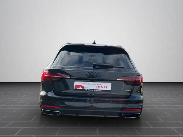 Audi A4 45 TFSI Competition S-Line