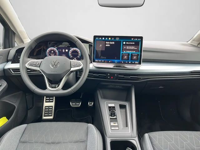 Volkswagen Golf 1.5 eTSI DSG IQ.Drive