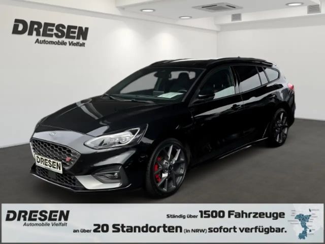 Ford Focus ST Line Wagon