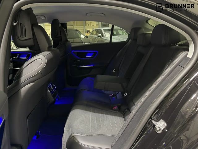 Mercedes-Benz C 220 AMG Line C 220 d Sedan