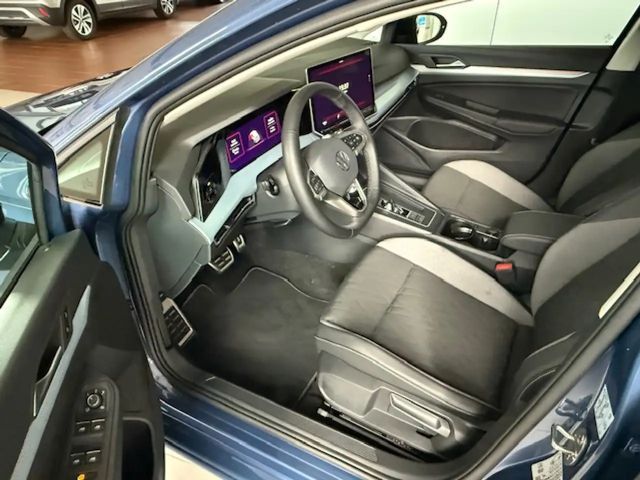 Volkswagen Golf 1.5 eTSI DSG Variant