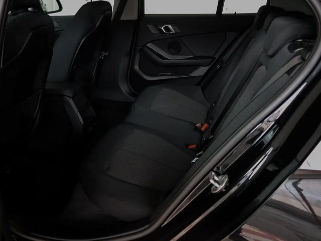 BMW 118 118d Advantage pakket Sedan