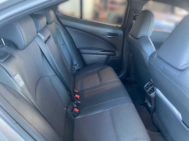 Lexus UX Luxury Line