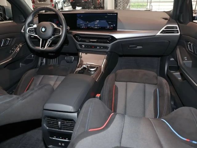 BMW 330 330d M-Sport Touring xDrive