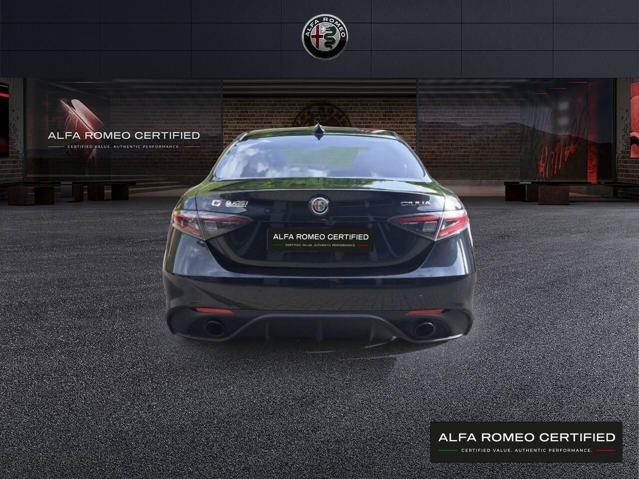 Alfa Romeo Giulia AT8 Q4 Turbo Veloce