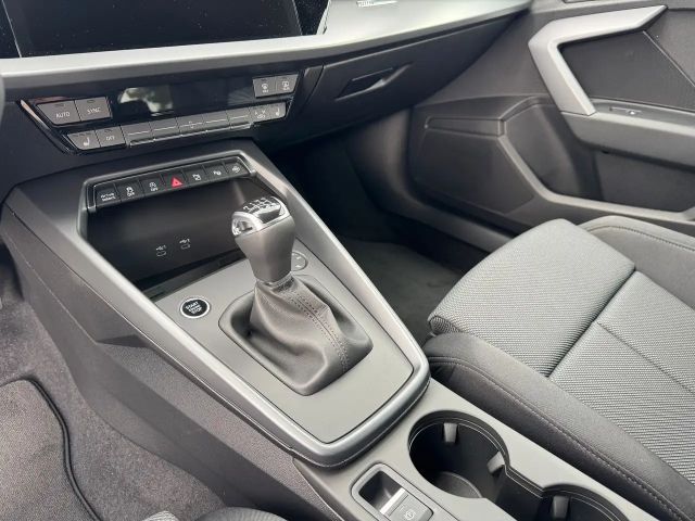 Audi A3 30 TFSI Sedan