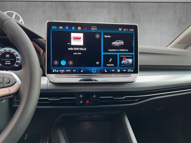 Volkswagen Golf 1.5 eTSI DSG Golf VIII