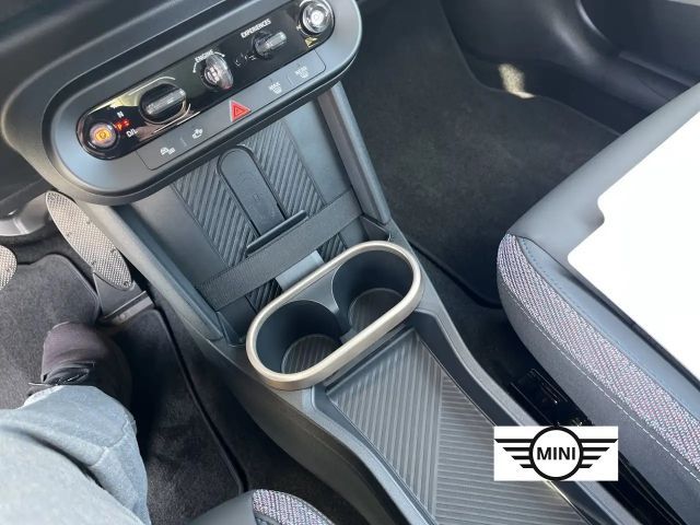 MINI Cooper S Classic Trim 18" Lenkradheizung Pano Harman Kardon