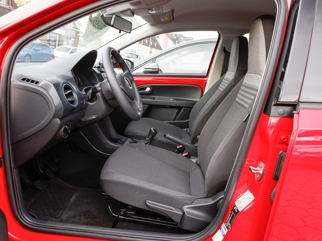 Volkswagen up! Move Move up!