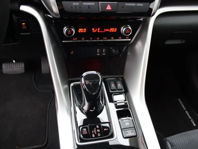 Mitsubishi Eclipse Cross 4WD PHEV
