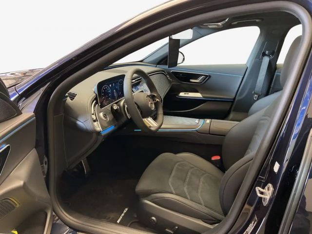 Mercedes-Benz E 200 Sedan