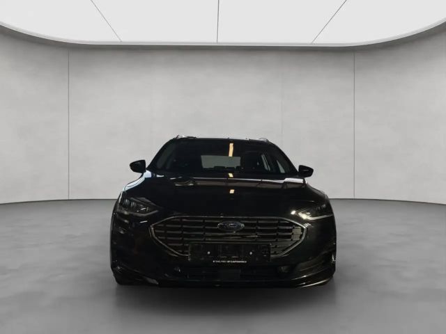 Ford Focus Titanium Wagon