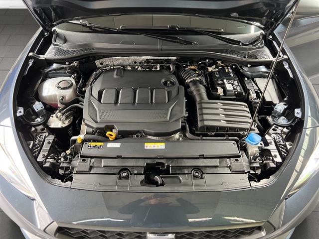 Seat Leon 2.0 TDI 4Drive FR-lijn Sportstourer
