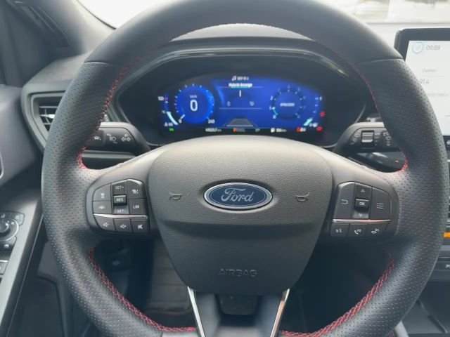 Ford Focus EcoBoost ST Line Wagon