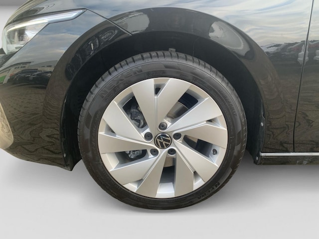 Volkswagen Golf 1.5 eTSI DSG Golf VIII Style