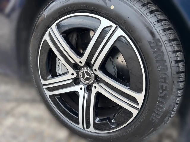 Mercedes-Benz E 450 4MATIC Sedan