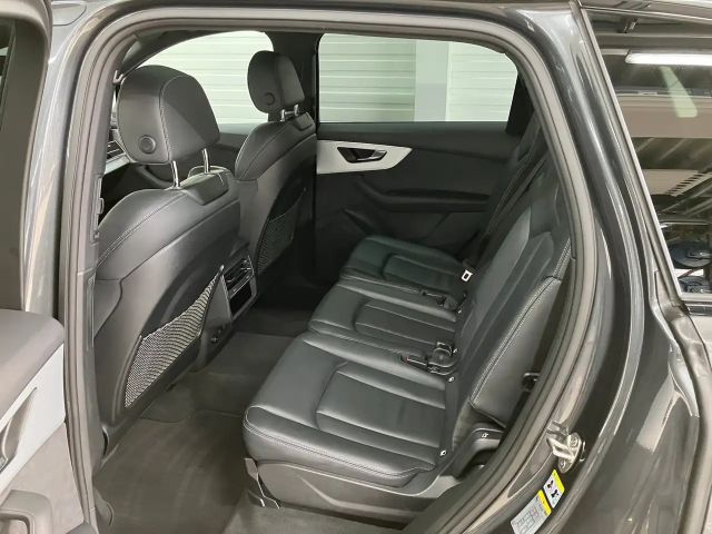 Audi Q7 45 TDI Quattro S-Line