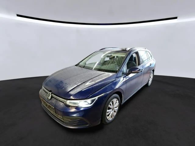 Volkswagen Golf 1.5 eTSI DSG Life Variant