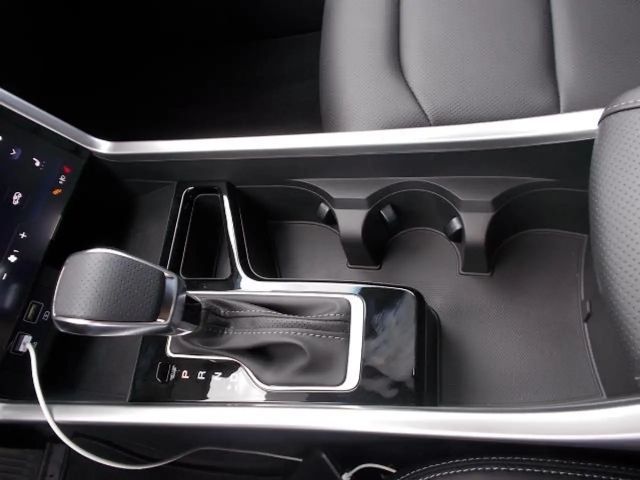 SsangYong Torres Dream Leder Alu 18" SHZ Kamera