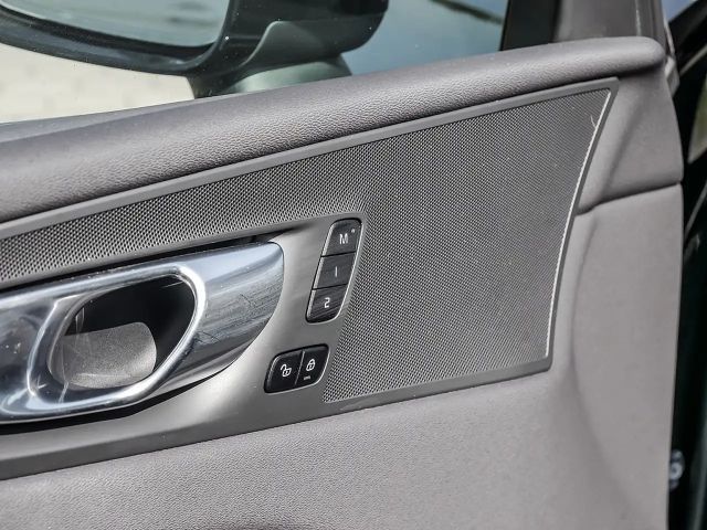 Volvo XC60 Inscription Recharge T8