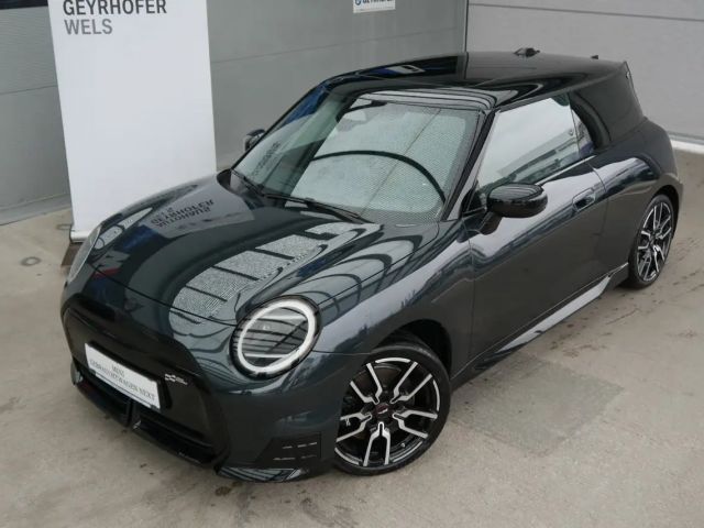 MINI Cooper E Cooper E
