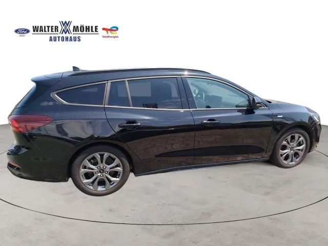 Ford Focus ST Line Wagon