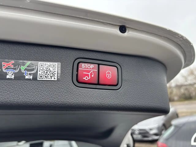 Mercedes-Benz C 300 AMG Line C 300 d Estate