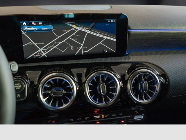 Mercedes-Benz A 180 Limousine ACC AHK AUT DynLicht Kam. KlimaA