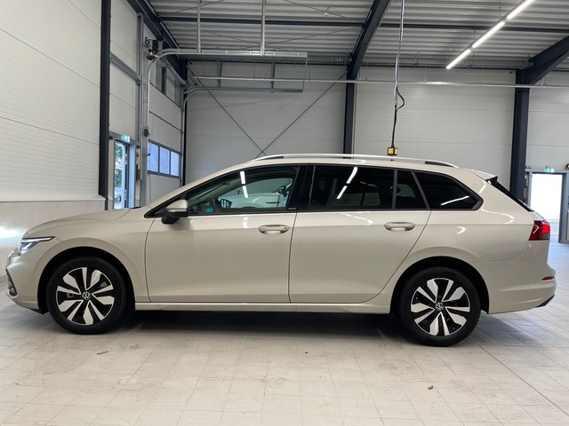 Volkswagen Golf 2.0 TDI Golf VIII Move Variant