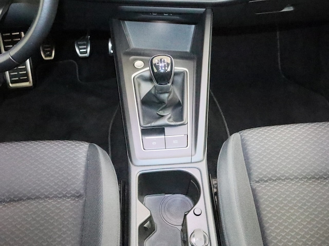 Volkswagen Golf 1.0 TSI Golf VIII TSi United