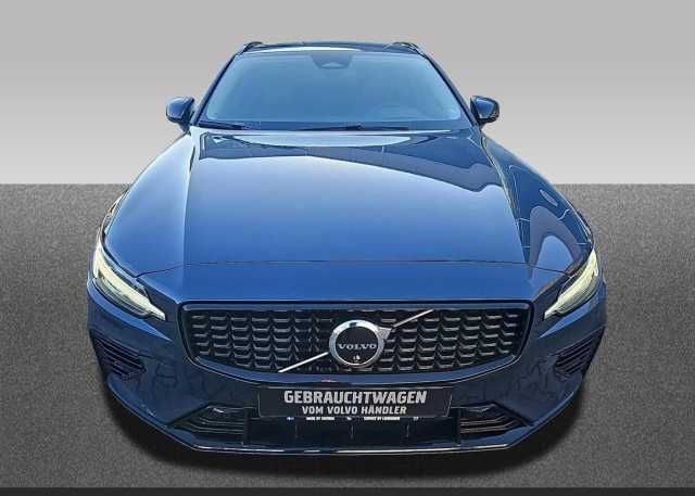 Volvo V60 AWD Dark Plus T6