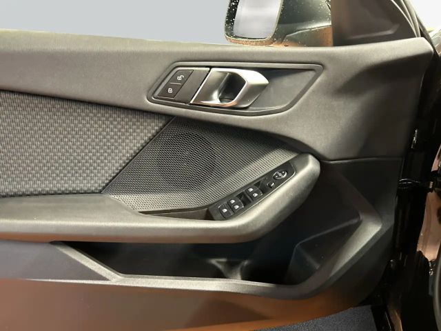 BMW 118 118i Advantage pakket Sedan