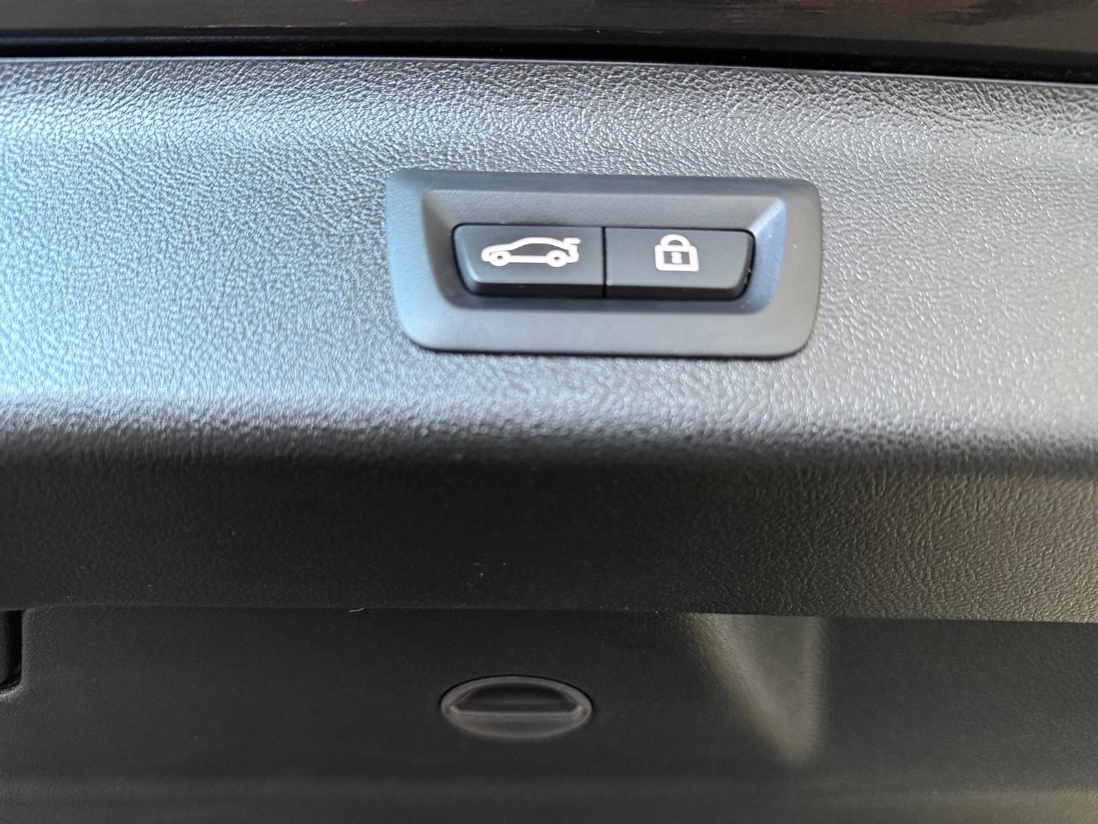 BMW 540 iTxDrive*Laser*ACC*Navi*AHK*Leder*Kamera*HUD*