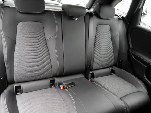 Mercedes-Benz B 200 Progressive