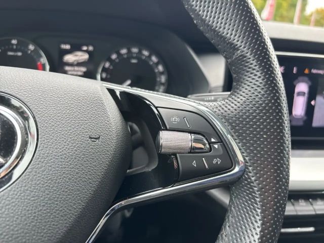 Skoda Octavia 1.5 TSI Ambition Combi