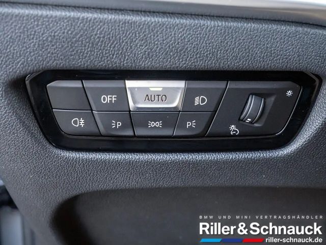 BMW 320 320i M-Sport Touring