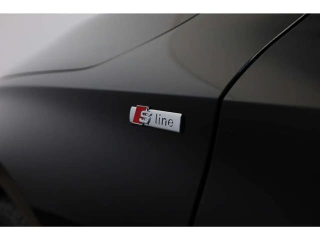 Audi A3 35 TFSI S-Line Sedan