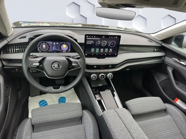 Skoda Superb 2.0 TDI Combi