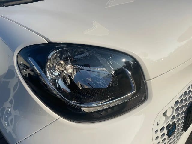 Smart EQ fortwo Cabrio Passion