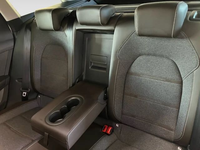 Seat Leon 1.5 eTSI DSG Sportstourer Xcellence