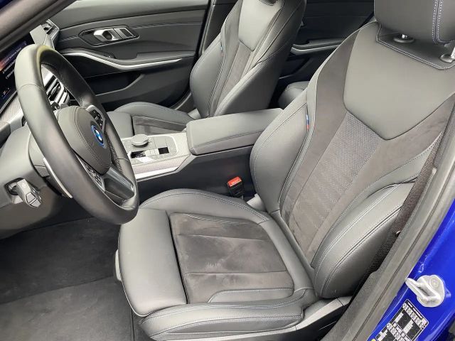 BMW 330 330e M-Sport