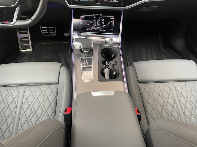 Audi S6 Quattro Sedan