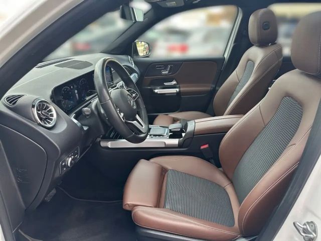 Mercedes-Benz GLB 200 4MATIC GLB 200 d