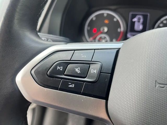 Volkswagen Caravelle 2.0 TDI DSG T6