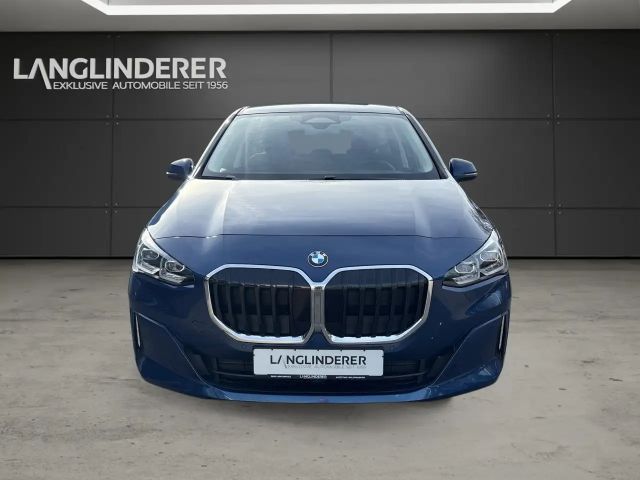 BMW 220 220i Active Tourer