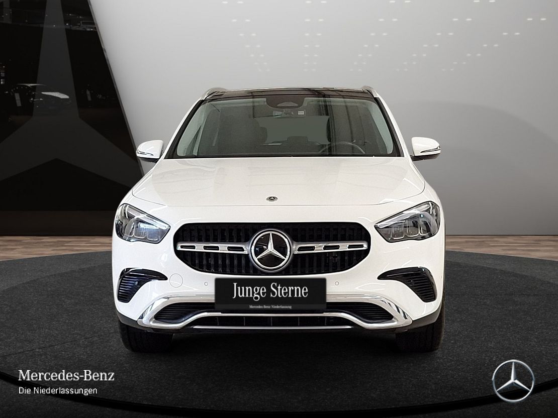 Mercedes-Benz GLA 180 Progressive