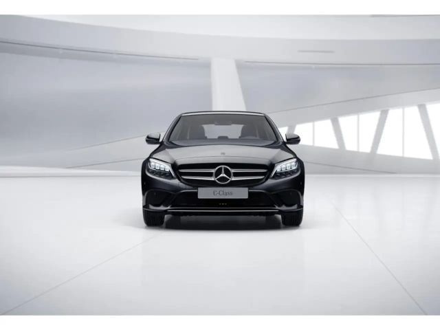 Mercedes-Benz C 200 AVANTGARDE Sedan