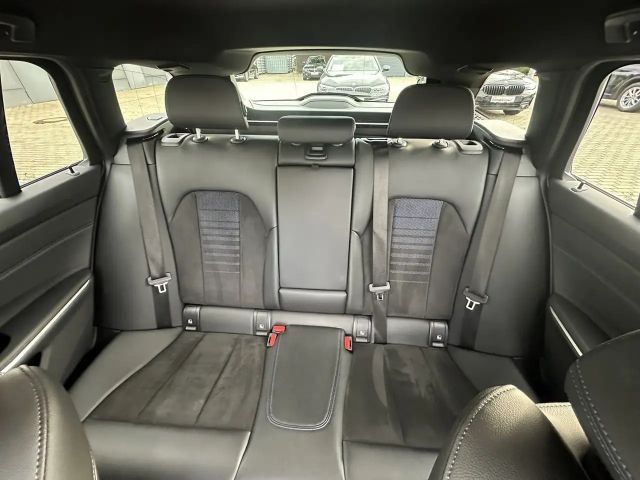 BMW 330 330e M-Sport Touring