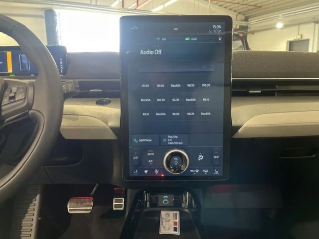 Ford Mustang Mach-E AWD