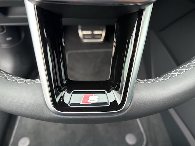 Audi S6 Avant Quattro